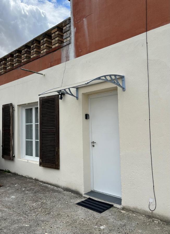 Superbe Appartement Au Bord Du Canal De St Quentin Saint-Quentin  Zewnętrze zdjęcie